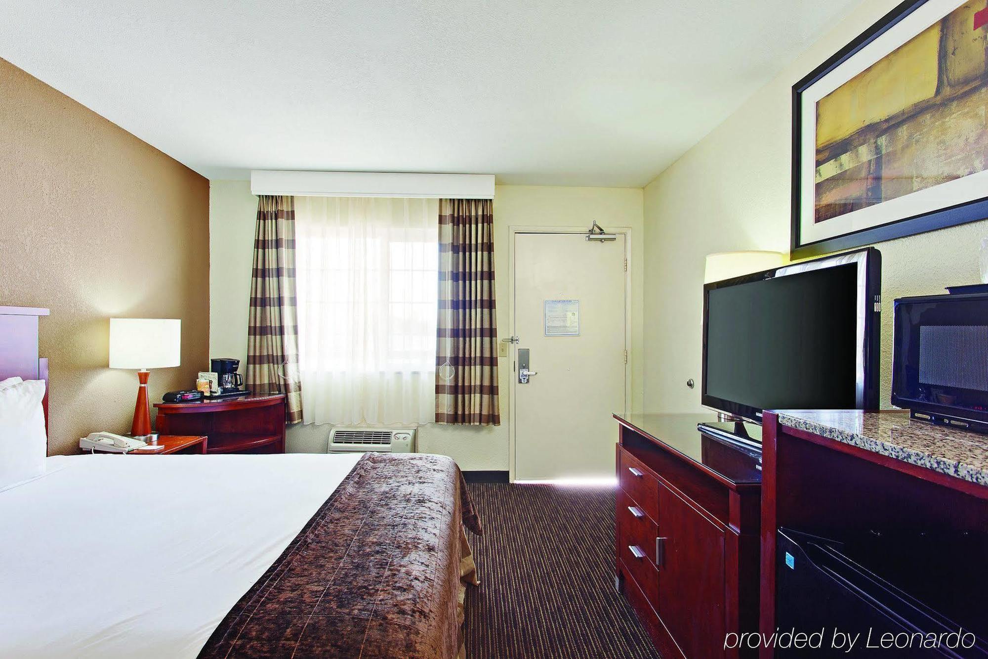 Mission View Inn & Suites San Diego Sea World - Zoo Esterno foto
