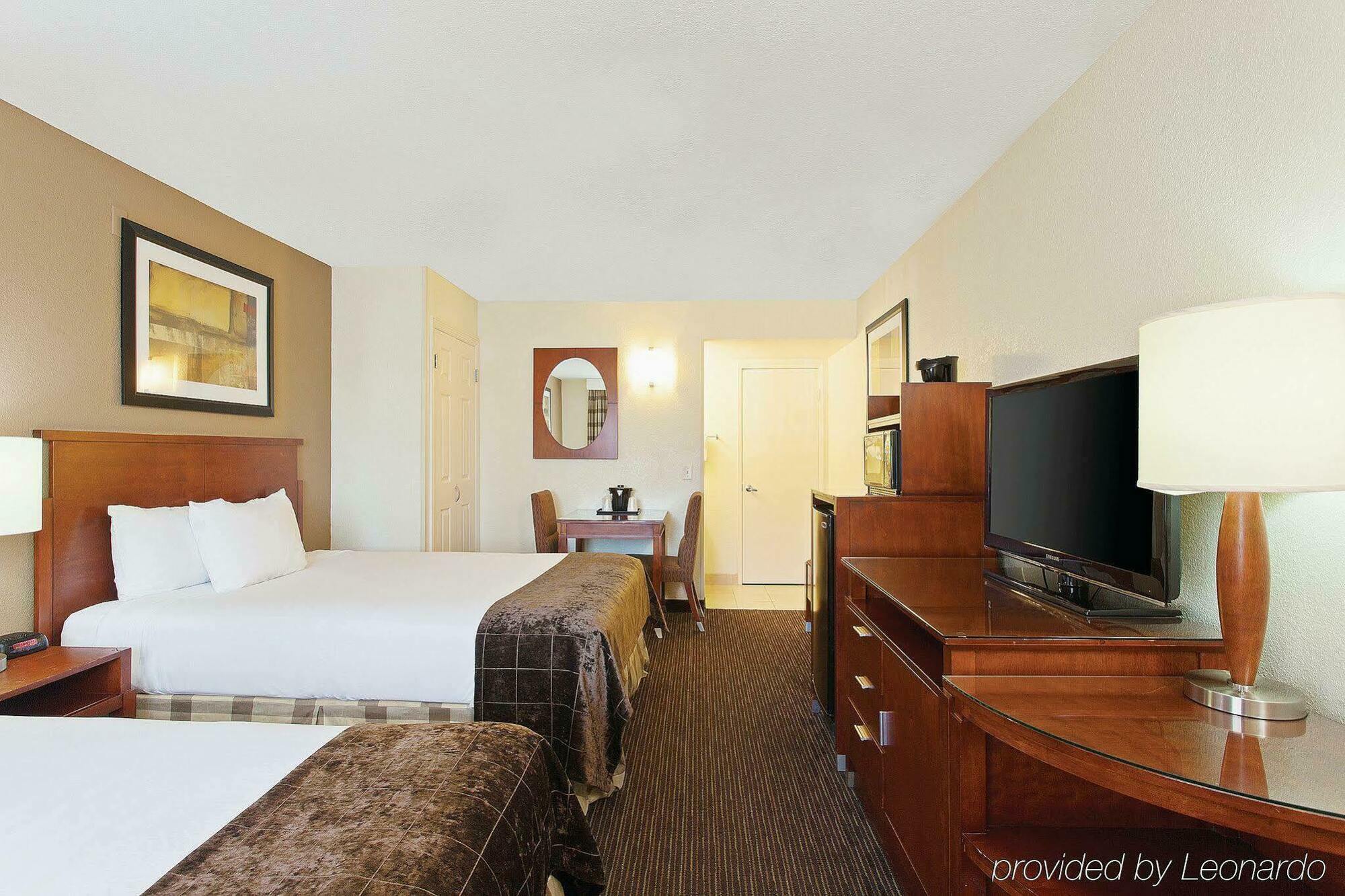 Mission View Inn & Suites San Diego Sea World - Zoo Esterno foto